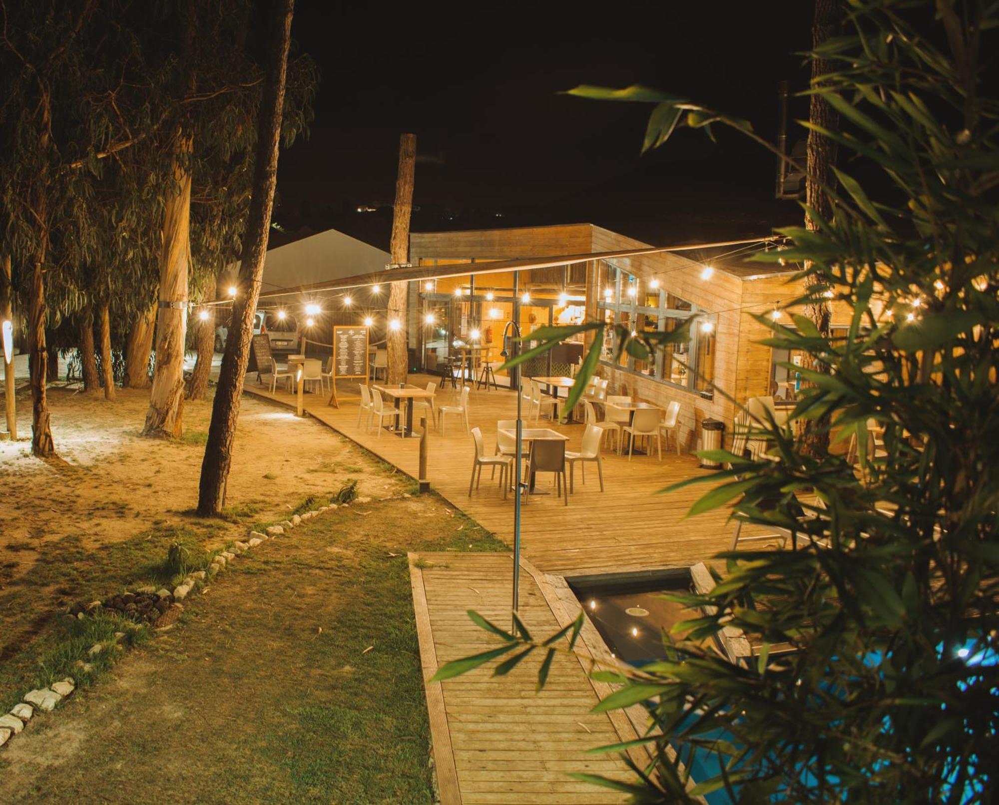Bukubaki Eco Surf Resort Ferrel  Exterior foto