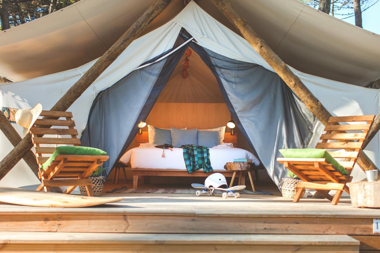 Bukubaki Eco Surf Resort Ferrel  Exterior foto